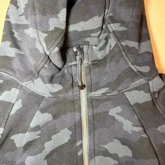 Lululemon | Scuba Hoodie *Light Cotton Fleece - Picture 5 of 6